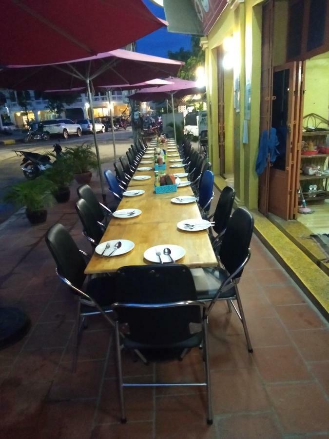 Captain Chim S Guesthouse Kampot Buitenkant foto