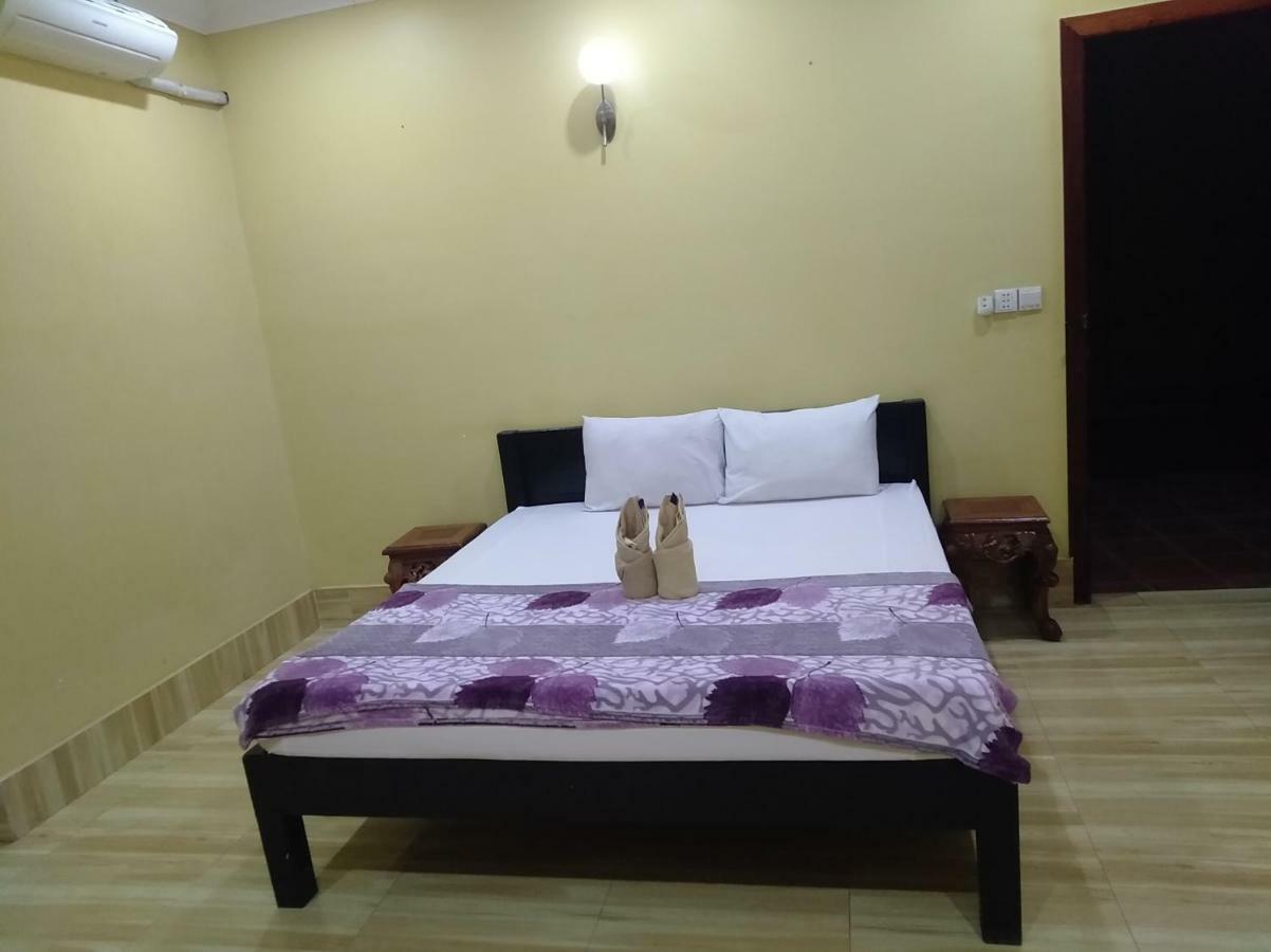 Captain Chim S Guesthouse Kampot Buitenkant foto