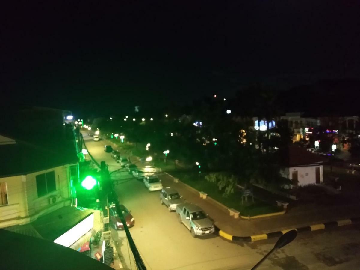 Captain Chim S Guesthouse Kampot Buitenkant foto